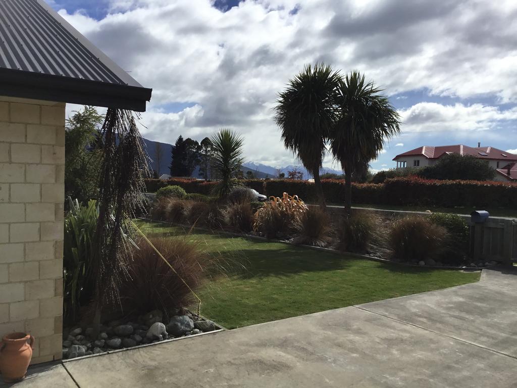 Ti Kouka Villa Te Anau Dış mekan fotoğraf